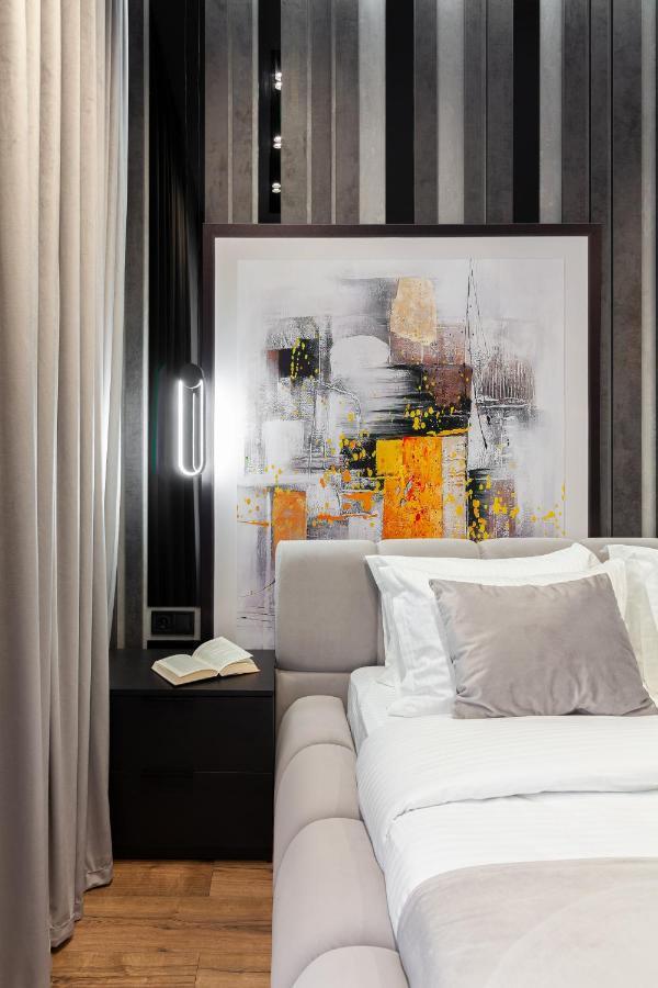לבוב Dream Apartament On Drahomanova Street מראה חיצוני תמונה
