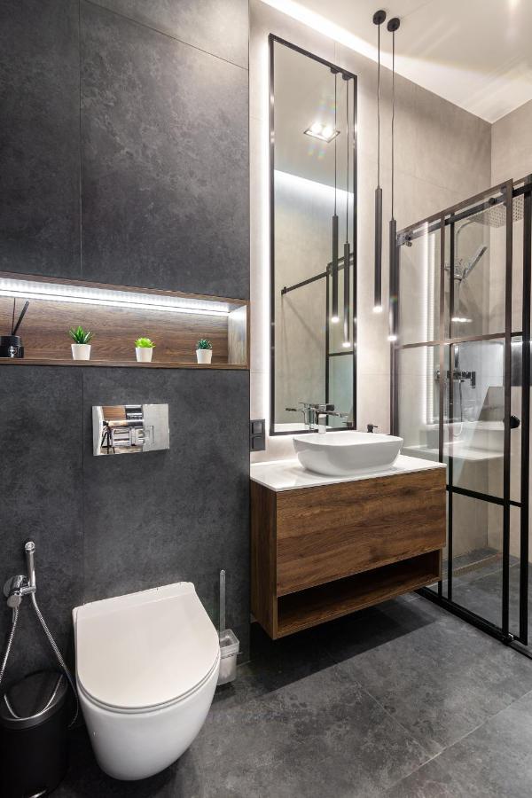 לבוב Dream Apartament On Drahomanova Street מראה חיצוני תמונה