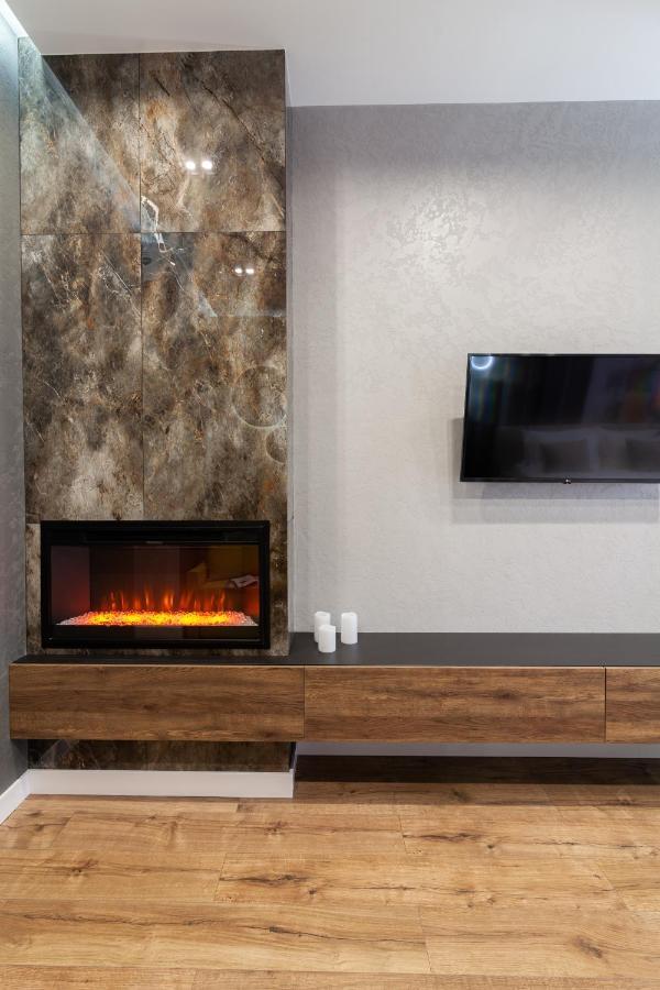 לבוב Dream Apartament On Drahomanova Street מראה חיצוני תמונה