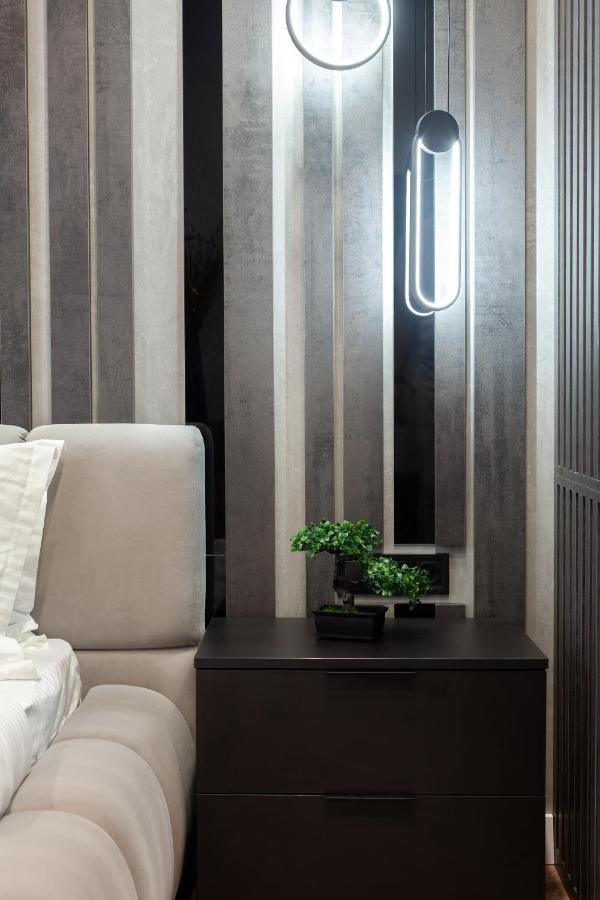 לבוב Dream Apartament On Drahomanova Street מראה חיצוני תמונה